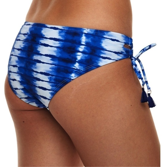🆕 tie dye side tie blue & white bikini bot… - Picture 2 of 13